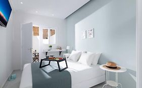 Stylish Apartment By City Center